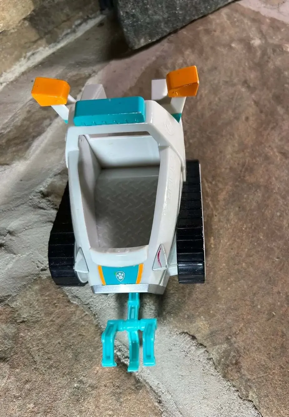 Spin Master Paw Patrol  Everest's Rescue Snowmobile Vehicle  Pre-owned
